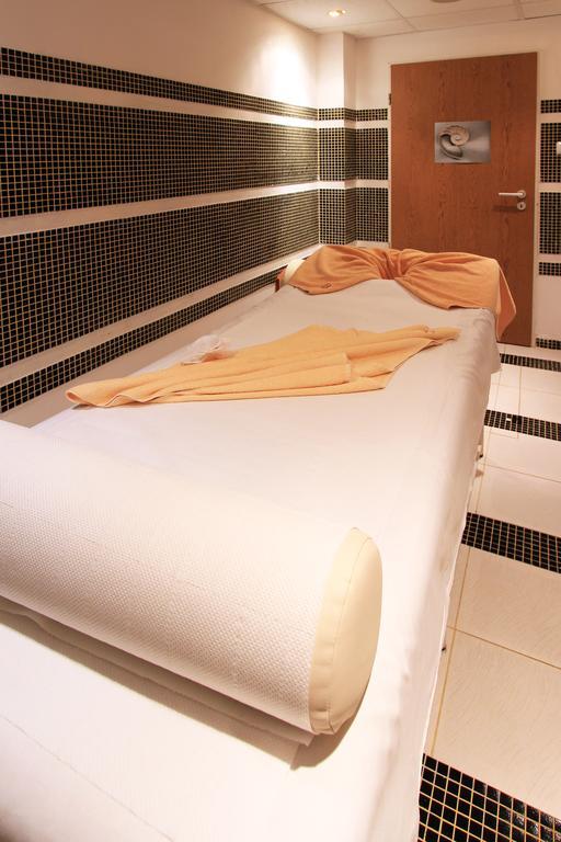 Bona Vita Hotell Zlatni pjasătsi Eksteriør bilde