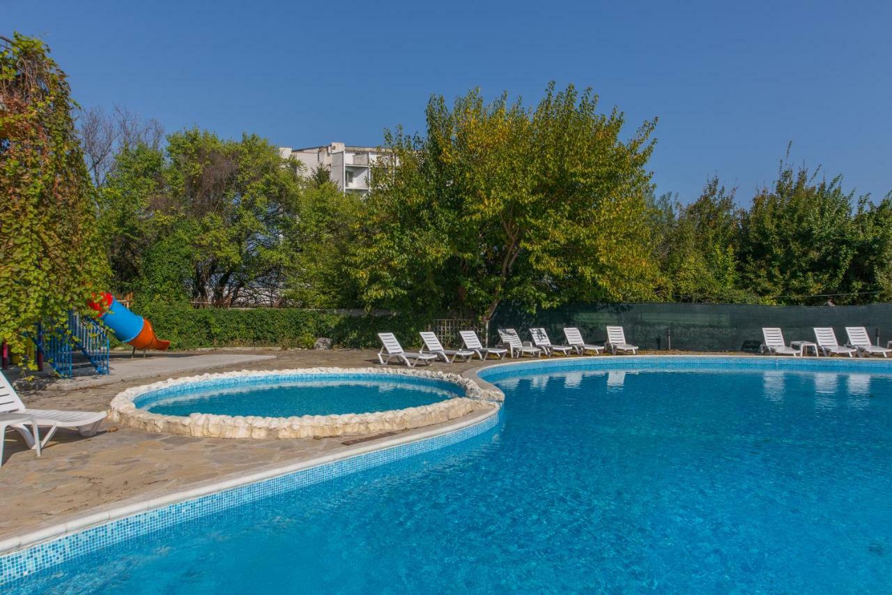 Bona Vita Hotell Zlatni pjasătsi Eksteriør bilde
